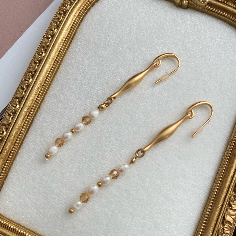 SENCE Copenhagen - Chic Gold and Pearl Dangle Earrings Black Friday sale🍎only1 - Picture 7 of 7